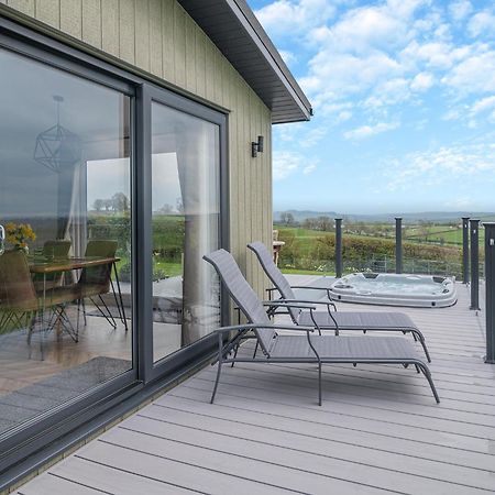 Midsomer Lodges Pilton Exteriér fotografie