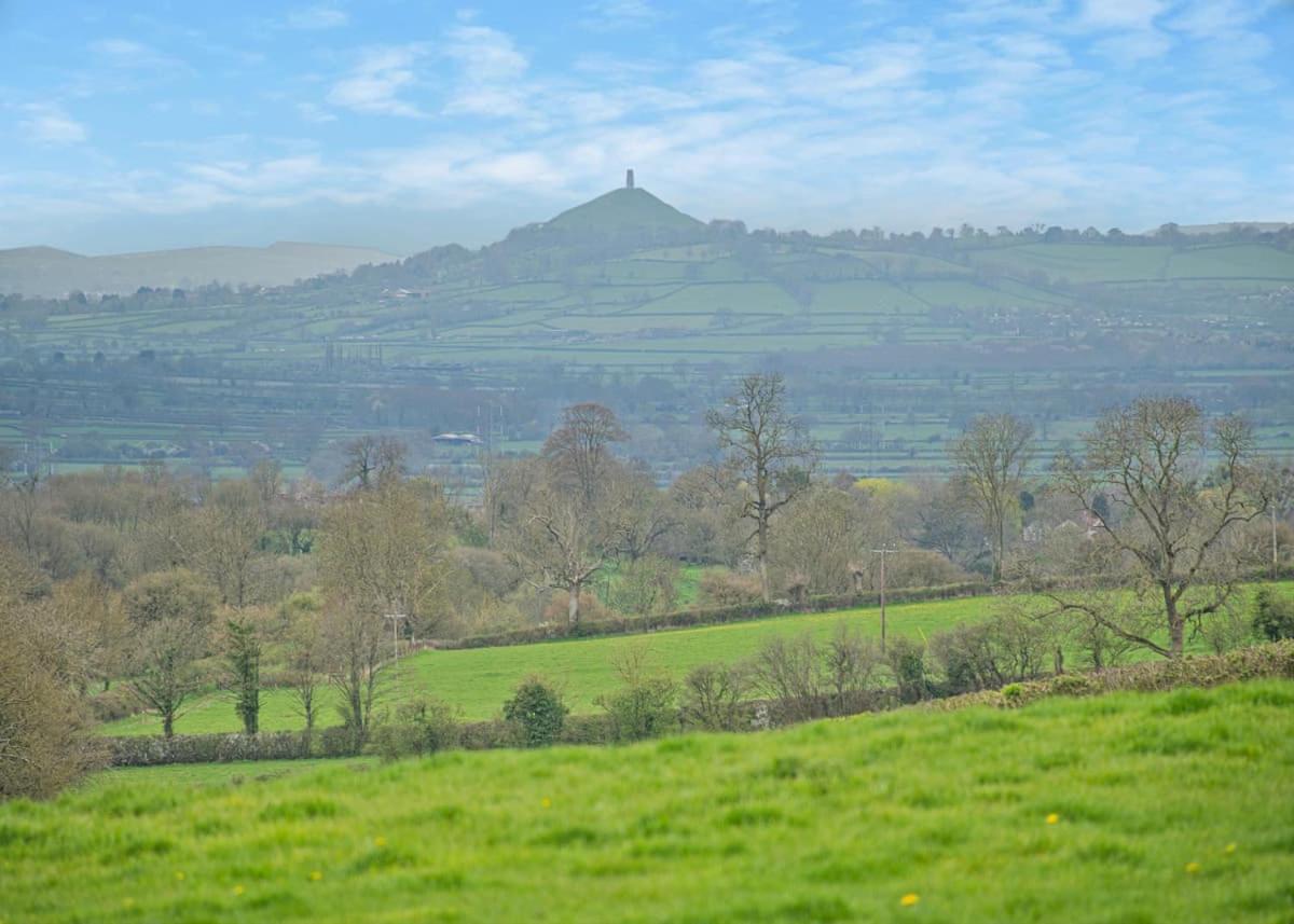 Midsomer Lodges Pilton Exteriér fotografie