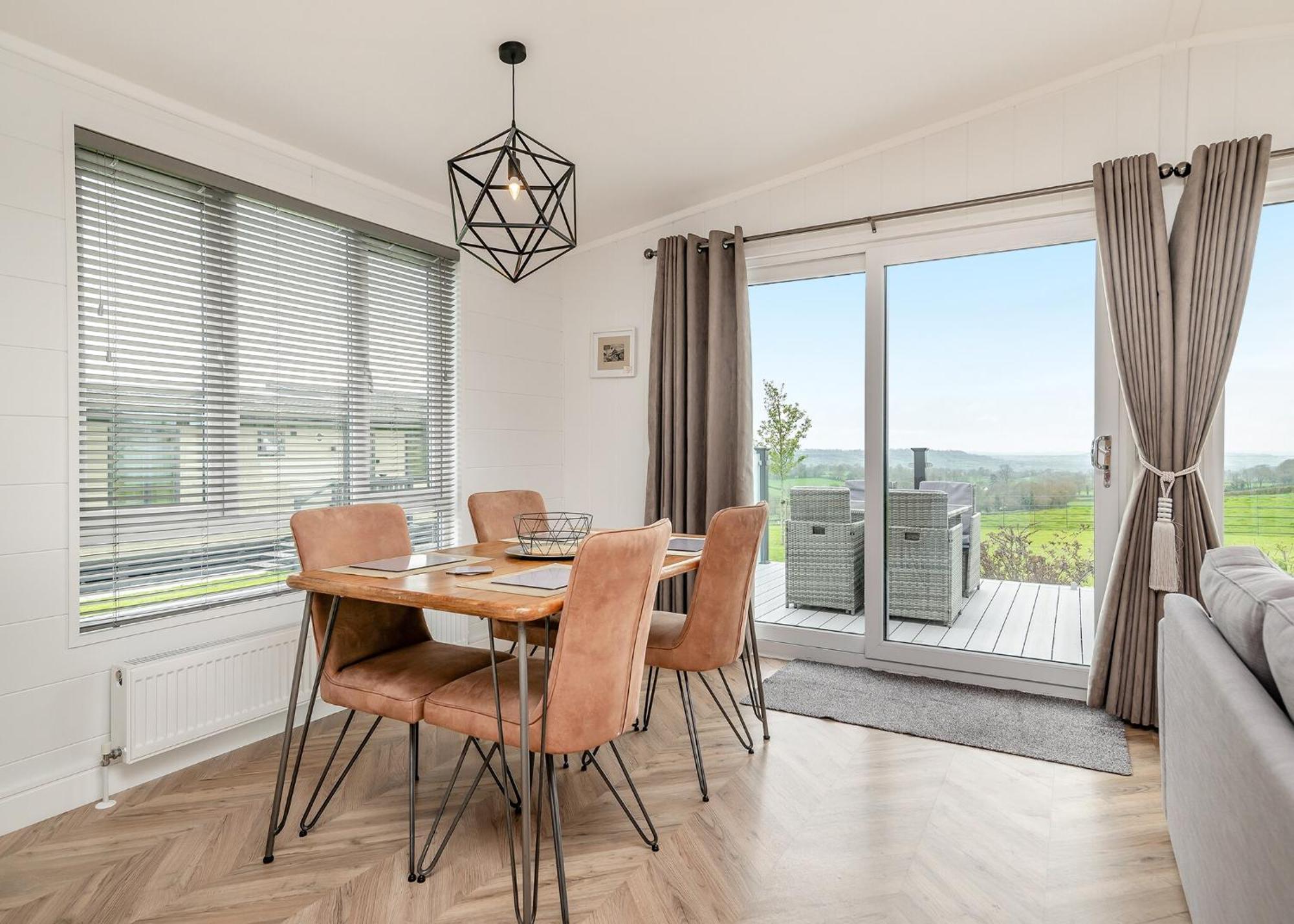 Midsomer Lodges Pilton Pokoj fotografie