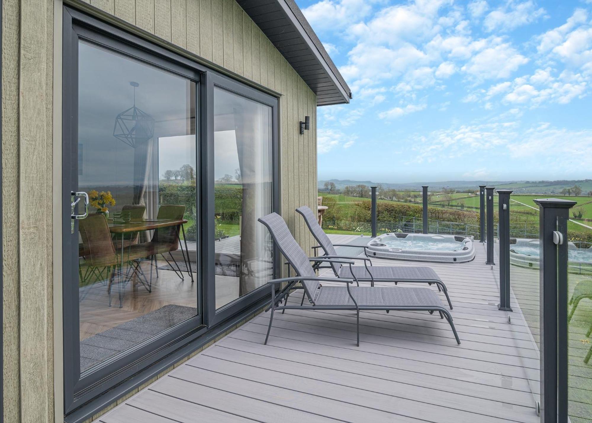 Midsomer Lodges Pilton Exteriér fotografie